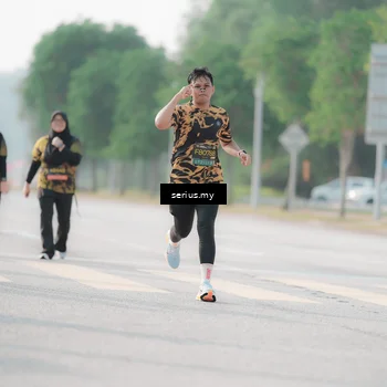 Runner Photo 6413129
