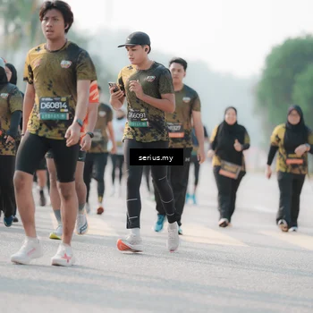 Runner Photo 6413134