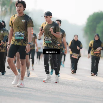 Runner Photo 6413137