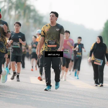 Runner Photo 6413152