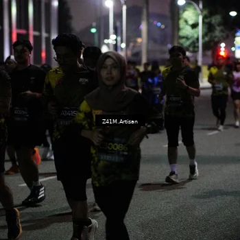 Runner Photo 6413156