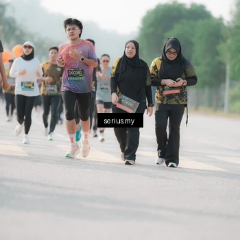 Runner Photo 6413167