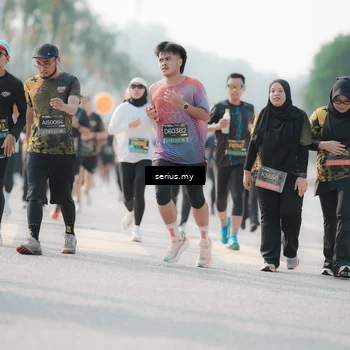Runner Photo 6413179