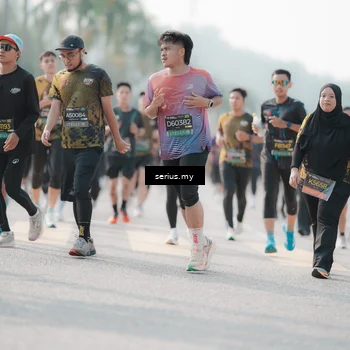Runner Photo 6413187