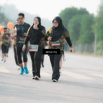 Runner Photo 6413192