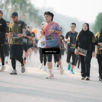 Runner Photo 6413197