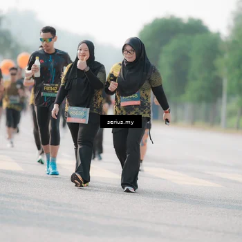 Runner Photo 6413198