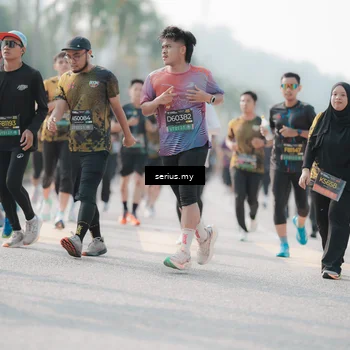 Runner Photo 6413200