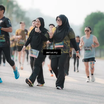 Runner Photo 6413223