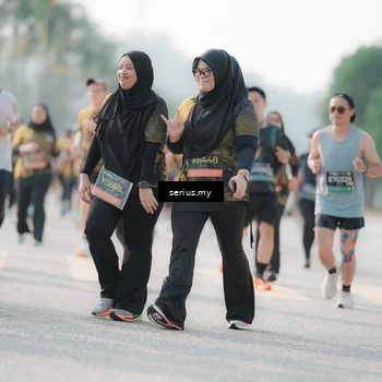 Runner Photo 6413344
