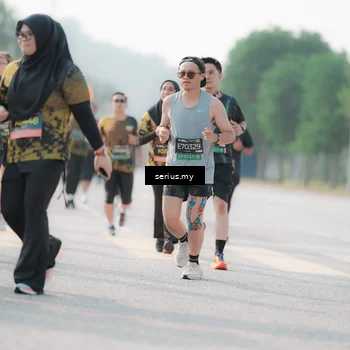 Runner Photo 6413377
