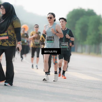 Runner Photo 6413383