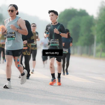 Runner Photo 6413385