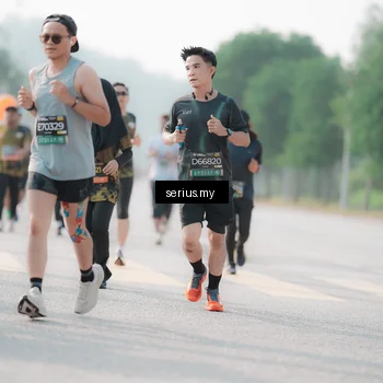 Runner Photo 6413388