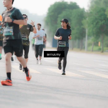 Runner Photo 6413392