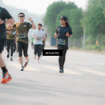 Runner Photo 6413397