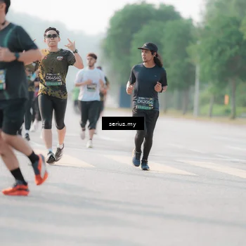 Runner Photo 6413403