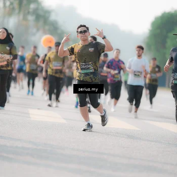 Runner Photo 6413410