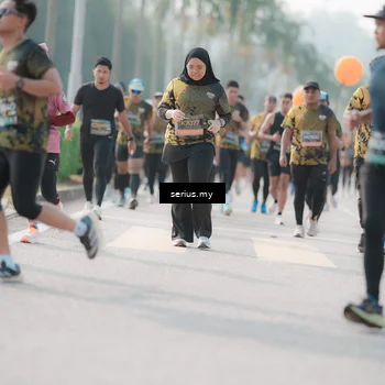 Runner Photo 6413423