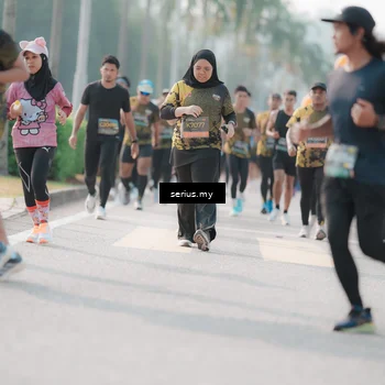 Runner Photo 6413424