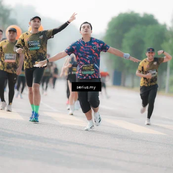 Runner Photo 6413464
