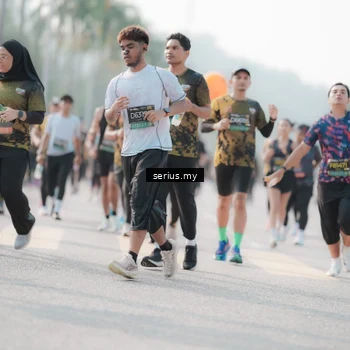 Runner Photo 6413469