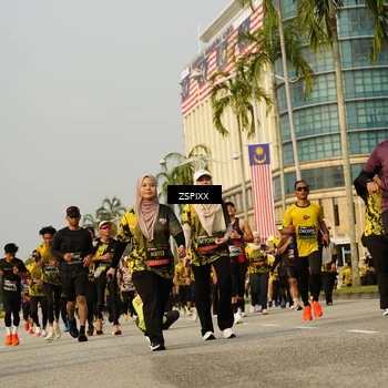 Runner Photo 6413484