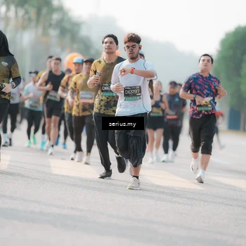 Runner Photo 6413485