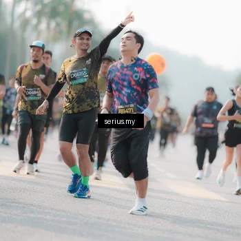 Runner Photo 6413491