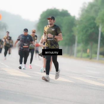 Runner Photo 6413494