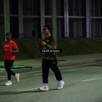 Runner Photo 6413497