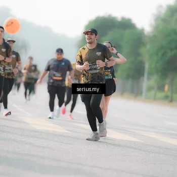 Runner Photo 6413499
