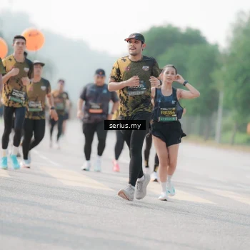 Runner Photo 6413504