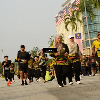 Runner Photo 6413505