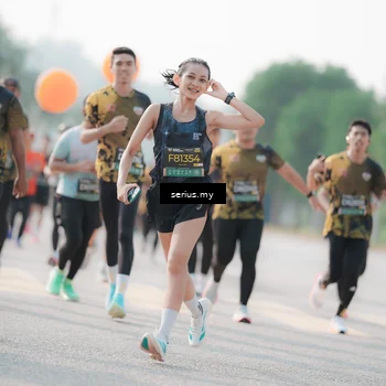 Runner Photo 6413524