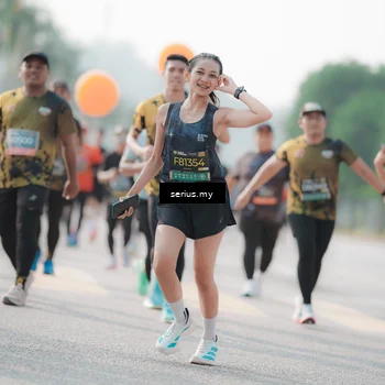 Runner Photo 6413544