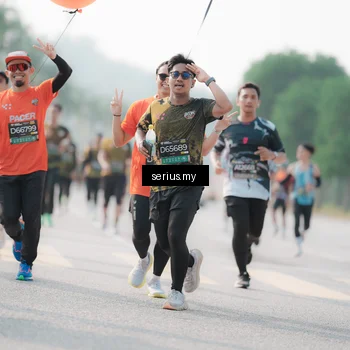 Runner Photo 6413634