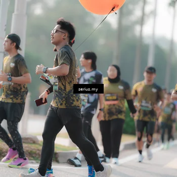 Runner Photo 6413644