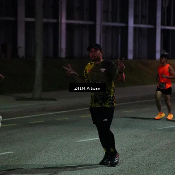 Runner Photo 6413647
