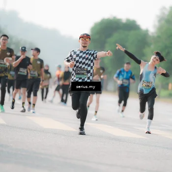 Runner Photo 6413664