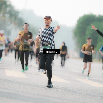Runner Photo 6413677