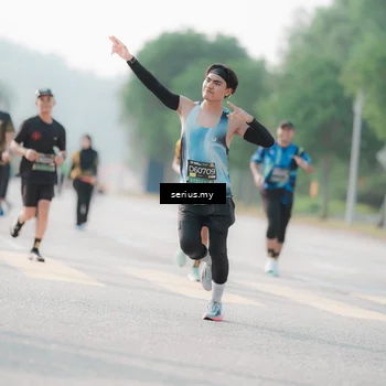Runner Photo 6413695