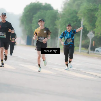Runner Photo 6413716