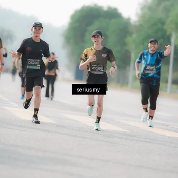 Runner Photo 6413719