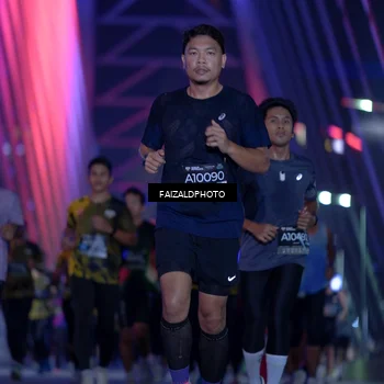 Runner Photo 6413730