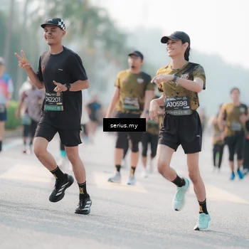 Runner Photo 6413762