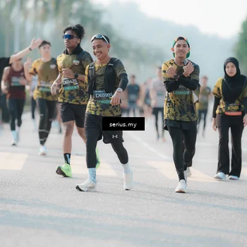 Runner Photo 6413773