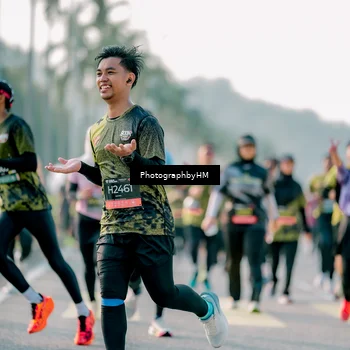 Runner Photo 6413788