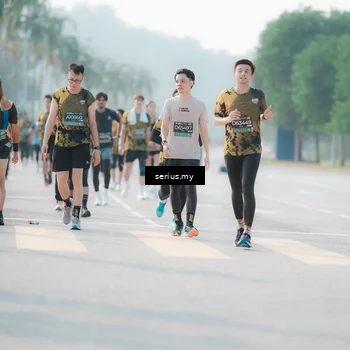 Runner Photo 6413797