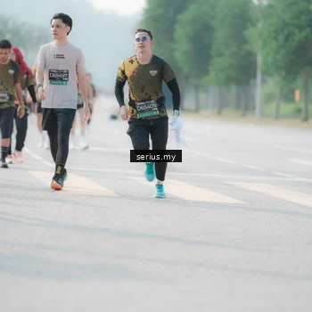 Runner Photo 6413834